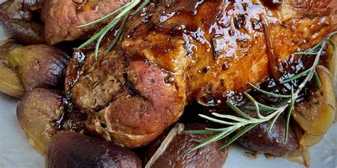 balsamic-braised-pork-tenderloins-with-fresh-figs image