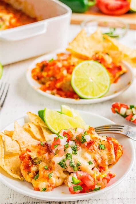 pico-de-gallo-chicken-recipe-easy-cheesy-mexican image