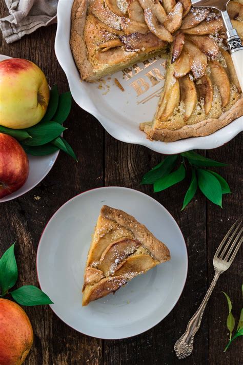 almond-apple-pie-olivias-cuisine image