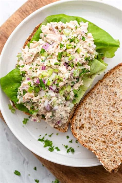 healthy-tuna-salad-no-mayonnaise-feelgoodfoodie image