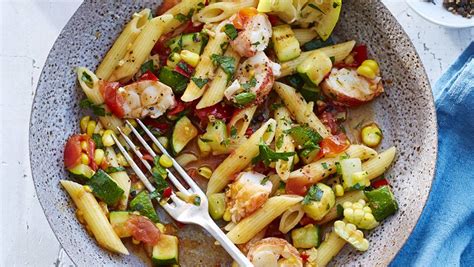 penne-with-corn-lobster-and-zucchini-giant-food image