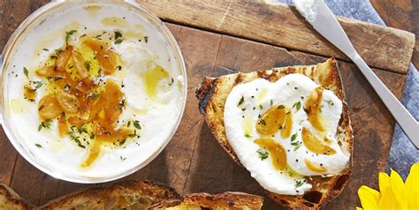 best-whipped-ricotta-and-grilled-bread image