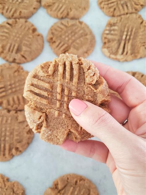 3-ingredient-peanut-butter-cookies-gluten-free image