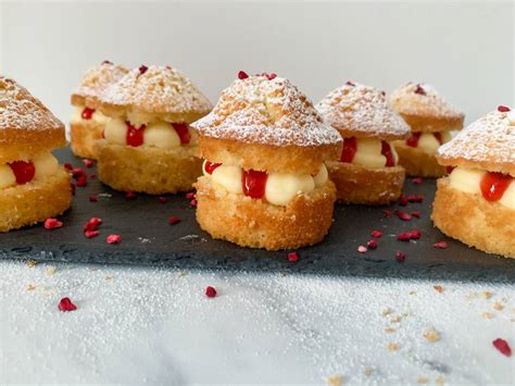 mini-victoria-sponge-cakes-sweet-treats-and-savoury-eats image