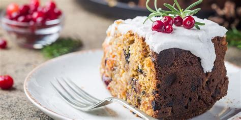 10-best-christmas-fruitcake-recipes-holiday-fruitcake image