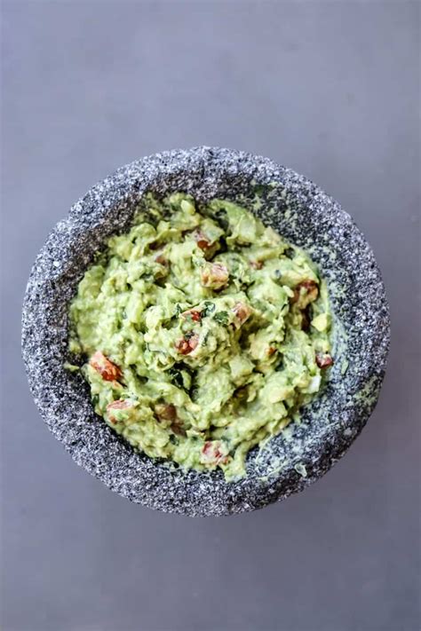 perfect-homemade-guacamole-recipe-female-foodie image