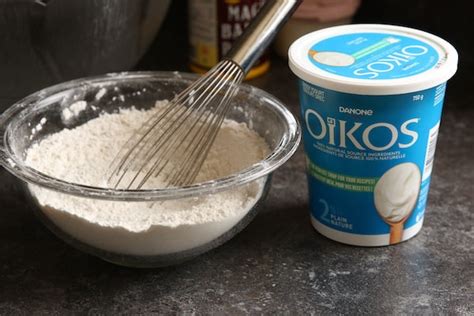 2-ingredient-flatbread-greek-yogurt-and-flour image