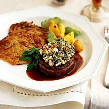 tenderloin-of-beef-with-blue-cheese-and-herb-crust image
