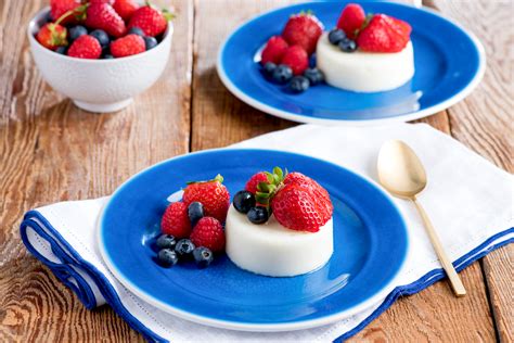 greek-yogurt-lemon-panna-cotta-with-mixed-berries image