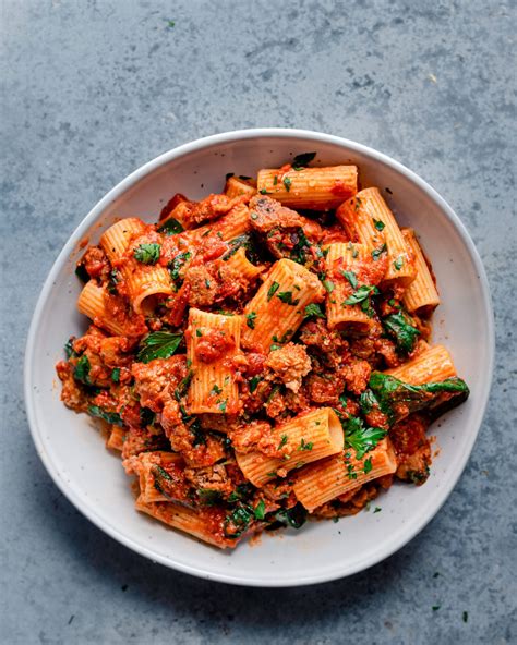 30-amazing-vegan-pasta-recipes-rainbow-plant-life image