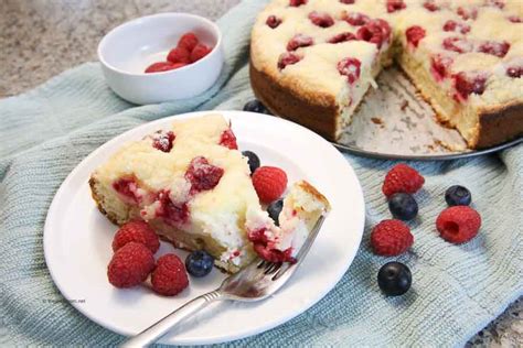 raspberry-cream-cheese-coffee-cake-the-idea-room image