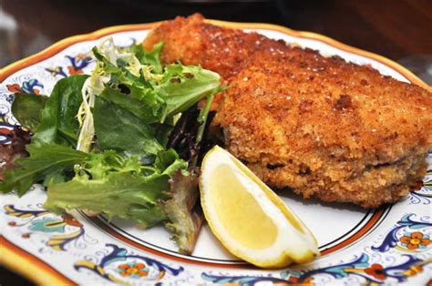 cotolette-alla-milanese-milanese-veal-chops image