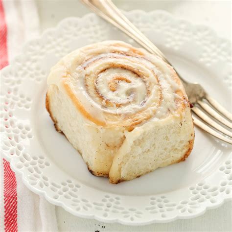 grandmas-cinnamon-rolls-live-well-bake-often image
