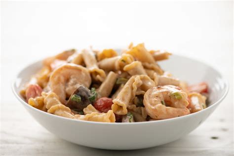 cajun-shrimp-stroganoff-recipe-home-chef image