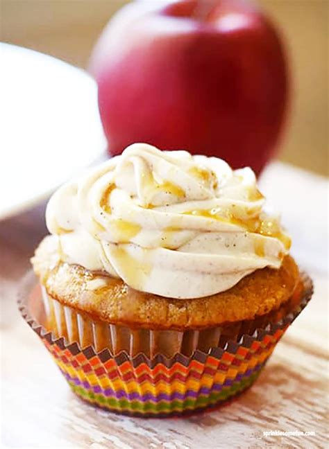 apple-spice-cupcakes-w-cinnamon-frosting-sprinkle image