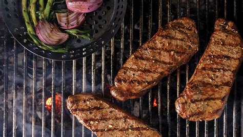 how-to-grill-the-perfect-new-york-strip-steak-omaha-steaks image