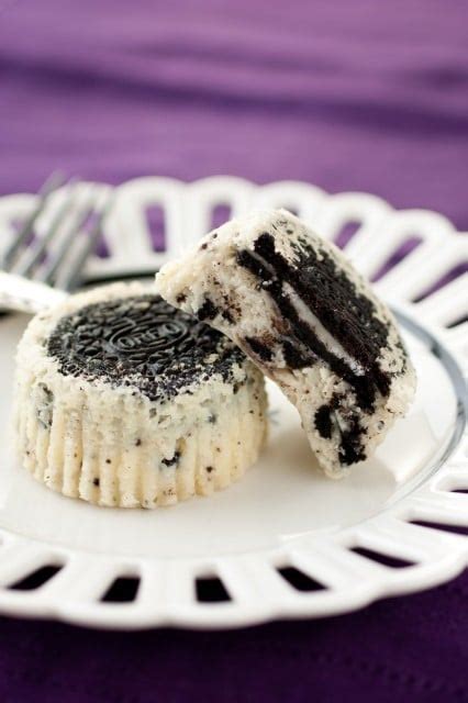 cookies-and-cream-cheesecake-cupcakes-aka-oreo image