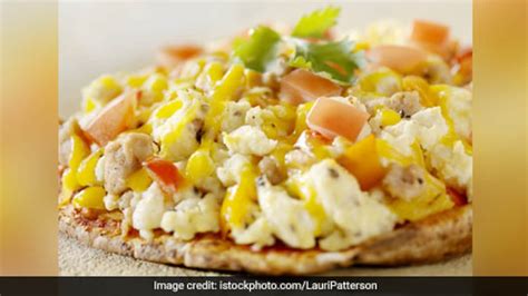 pizza-omelette-recipe-an-italian-version-of-omelette image
