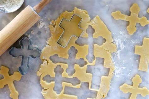 how-to-make-cross-cookies-video-a-bakers-house image
