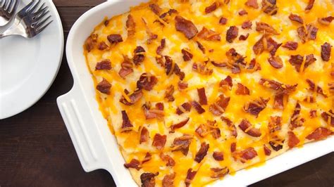 bacon-ranch-and-cheddar-grits-casserole image