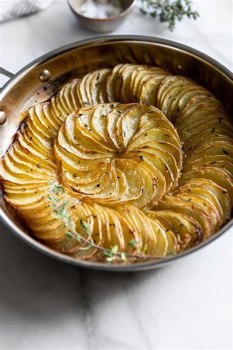 5-ingredient-crispy-sliced-roasted-potatoes-a image