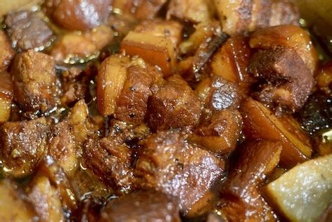 how-to-cook-the-best-chinese-braised-pork-eazzychinese image