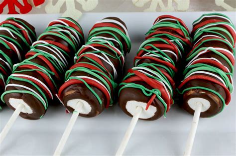 christmas-marshmallow-pops-two-sisters image