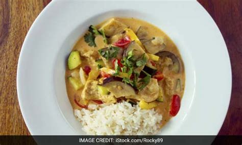 vegetable-thai-red-curry-recipe-by-niru-gupta image