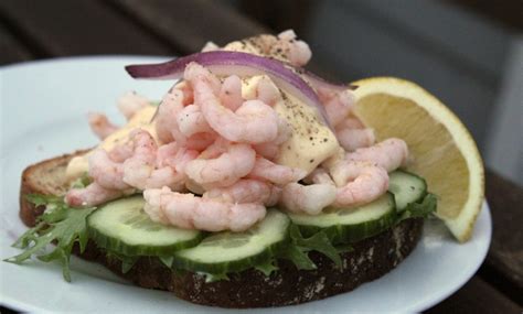 recipe-shrimp-sandwich-life-in-norway image