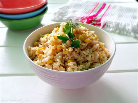 arroz-con-crema-y-elote-white-rice-with-cream-and image