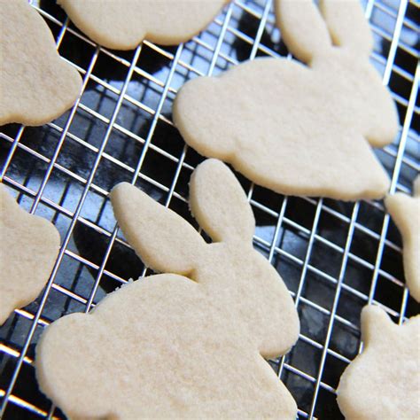 no-chill-rolled-sugar-cookies-bake-it-with-love image
