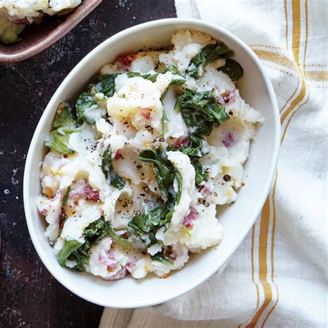 spinach-and-garlic-mashed-potatoes-recipe-myrecipes image