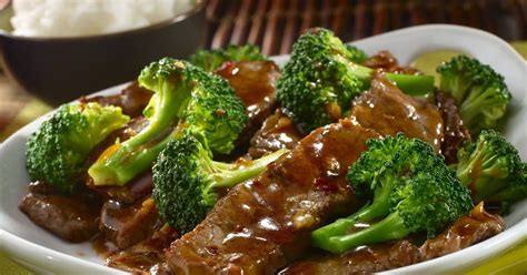 10-best-sirloin-steak-and-broccoli-recipes-yummly image