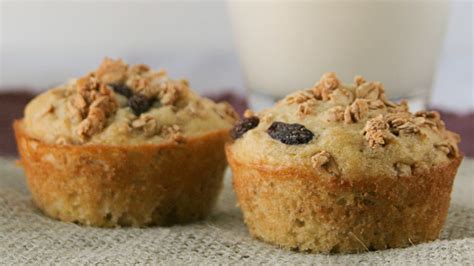 crunchy-granola-muffins-bettycrockercom image