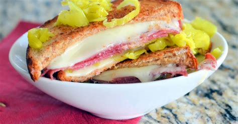 10-best-grilled-cheese-and-salami-sandwich image