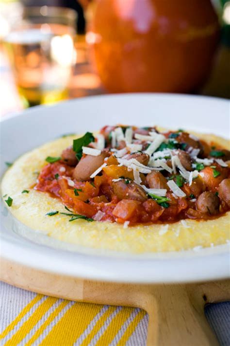 recipe-borlotti-beans-in-tomato-sauce-with-creamy-polenta image