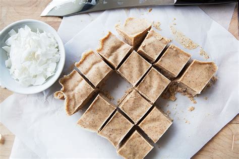 almond-butter-fudge-a-healthy-and-easy-to-make image