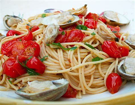 spaghetti-with-clams-cherry-tomatoes-italian-food image
