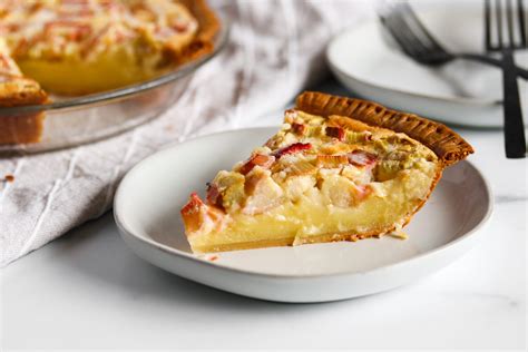 the-best-rhubarb-custard-pie-cookistcom image