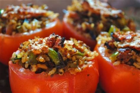 wild-rice-and-bacon-stuffed-tomatoes-tasty-kitchen image