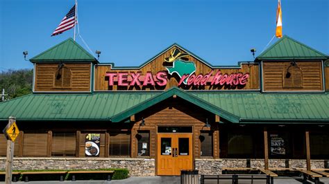 popular-texas-roadhouse-menu-items-ranked-from image
