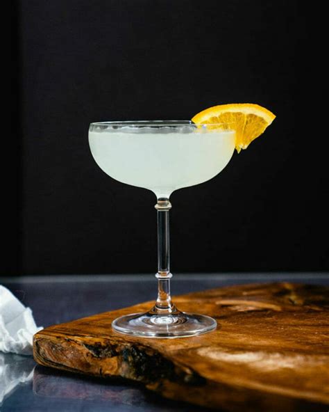 corpse-reviver-cocktail-the-classic-sour-a-couple image