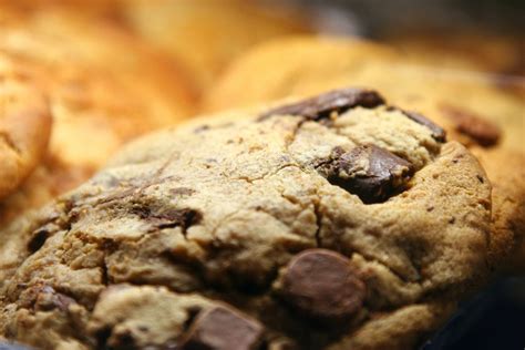 inn-chef-shares-his-recipe-for-colossal-chocolate-chip image