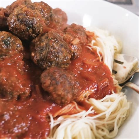 spaghetti-and-meatballs-recipe-koshercom image