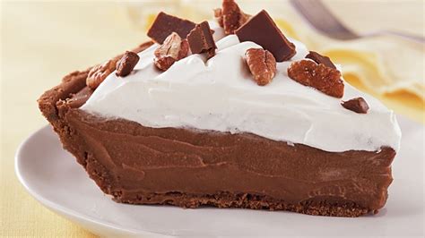chocolate-icebox-pie-recipe-pillsburycom image