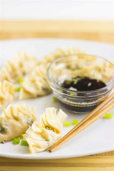 vegan-potstickers-chinese-dumplings-jessica-in-the image