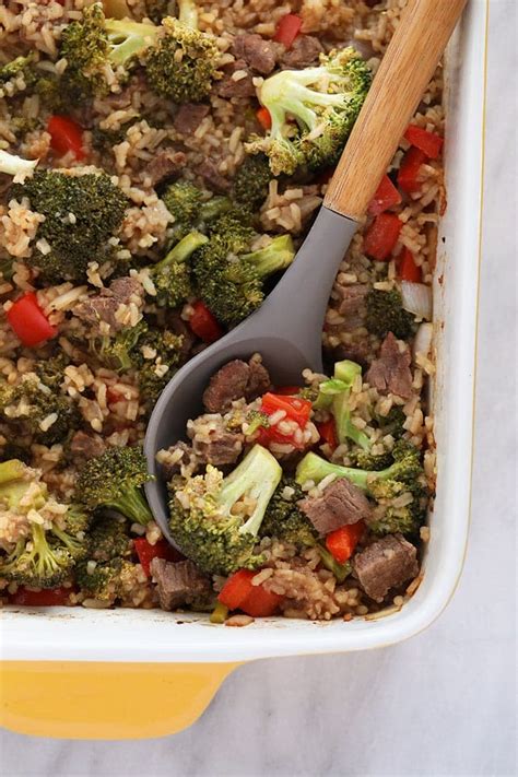 beef-and-broccoli-casserole-easy-healthy-fit-foodie image