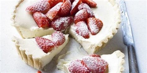 white-chocolate-and-strawberry-tart-country-living image