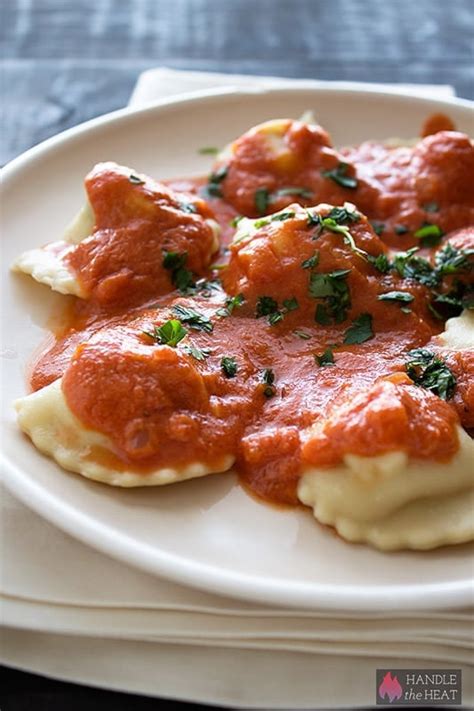 chicken-ravioli-with-creamy-tomato-sauce-handle-the image
