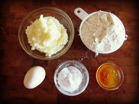 how-to-make-homemade-biscuits-from-scratch image